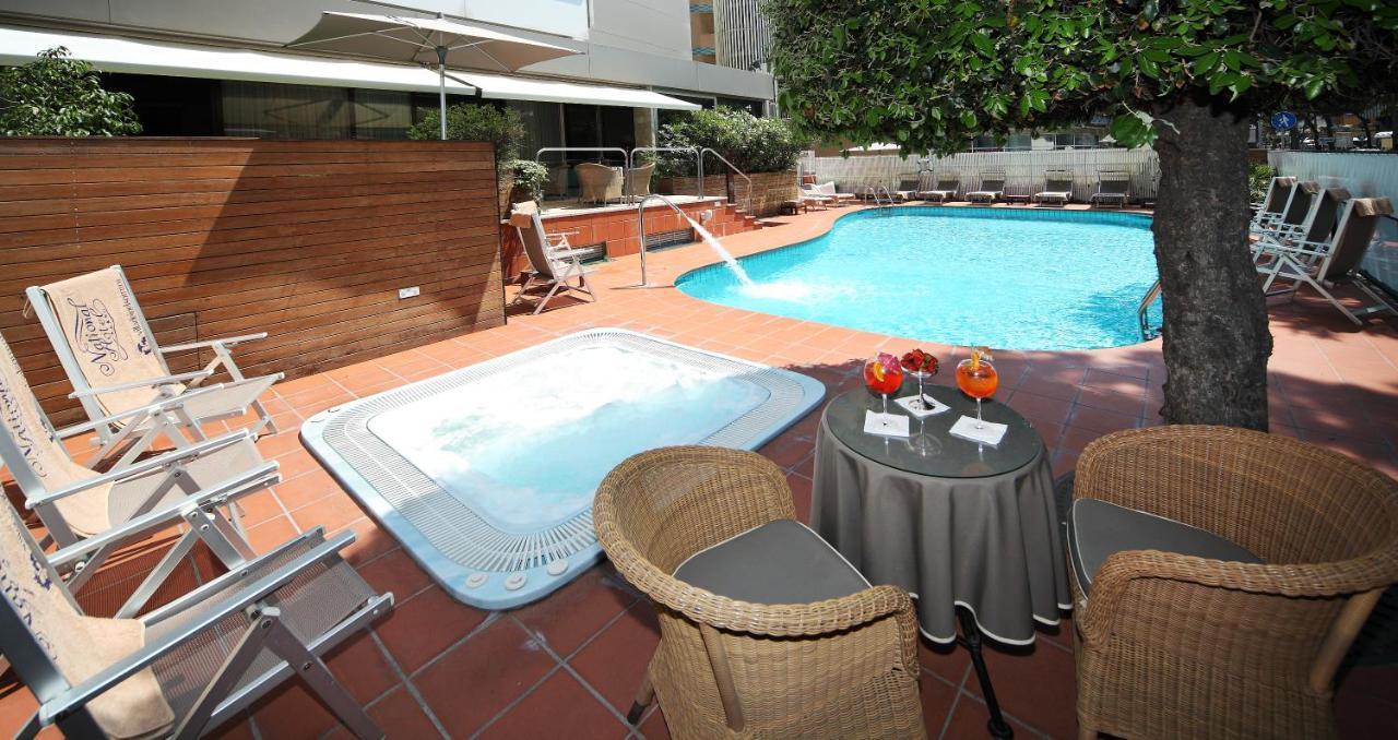 National Hotel Ρίμινι Εξωτερικό φωτογραφία