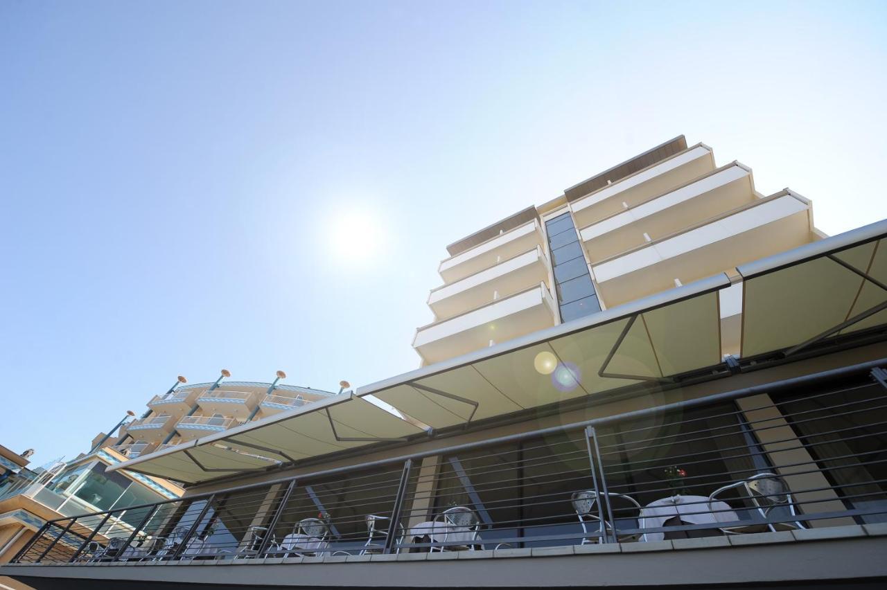 National Hotel Ρίμινι Εξωτερικό φωτογραφία